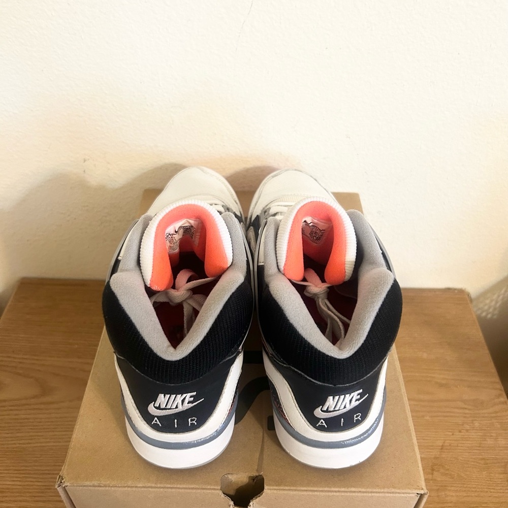 SOLD ❌ Nike Air Tech Challenge 2 Hot Lava size 10.5 CJ1437-100 PRE-OWNED - Picture 6 of 9
